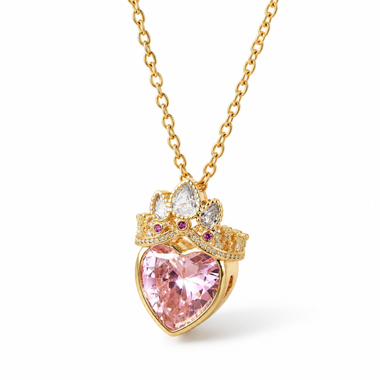 Collar de corazón con corona